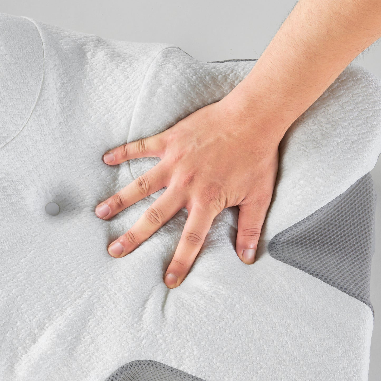 Re-Active Plus Memory Foam Pillow